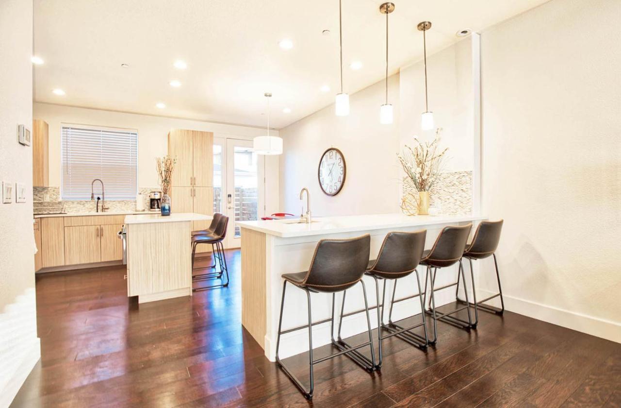 פורט קולינס Beautiful 3 Bedroom Townhouse In Old Town North, Brewery District מראה חיצוני תמונה